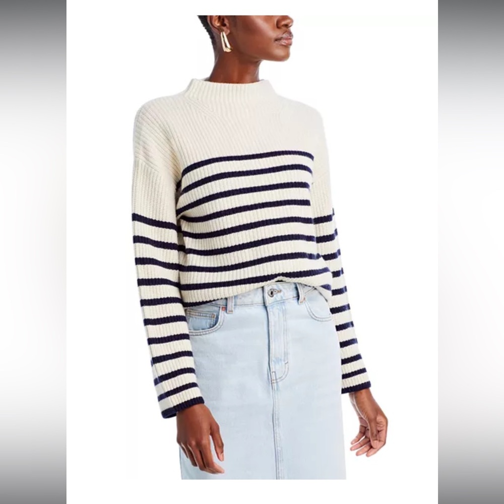 Rails Claudia Sweater
Size Medium